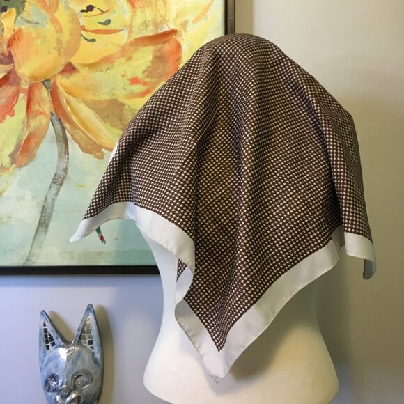 Vintage Glentex Ice and Espresso Puppytooth Square Handkerchief Scarf - Picture 5 of 13